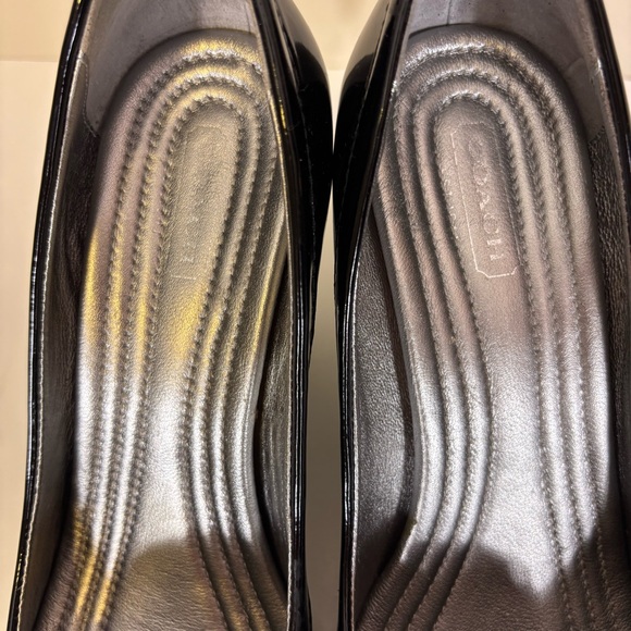 Coach Black Patent Leather High Heels 7.5 - Picture 5 of 10